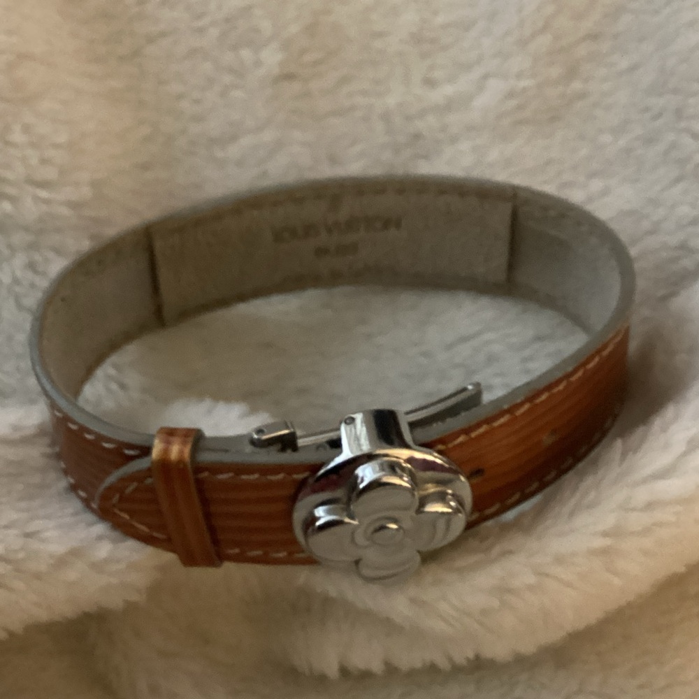 Louis Vuitton Brown Leather Bracelet with Silver Flower Clasp please see callout - Picture 1 of 2